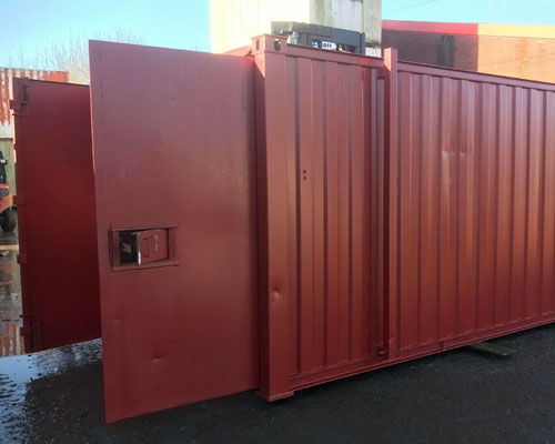 view of the side of the container